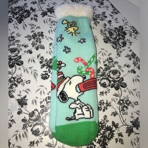 Snoopy Christmas Socks #peanutsgang